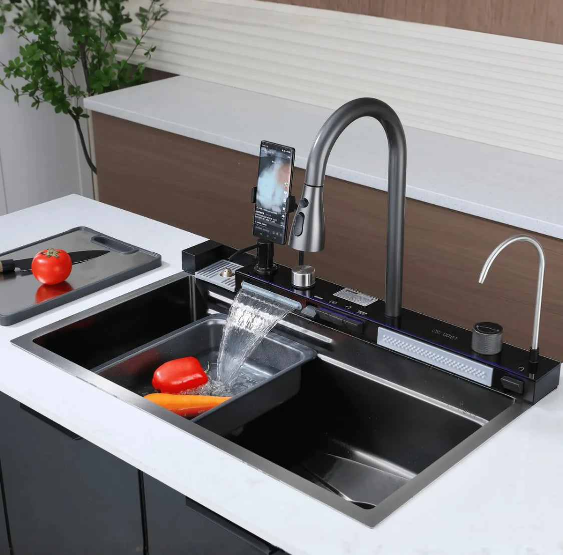 Bacha De Cocina Inteligente Acero Inox Griferia Portacelular Nano Black